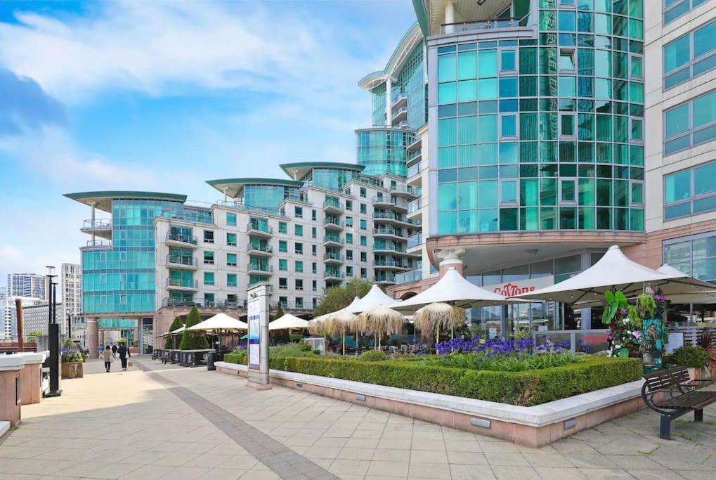 Stunning 2 Bed Thames River View - Central ロンドン エクステリア 写真