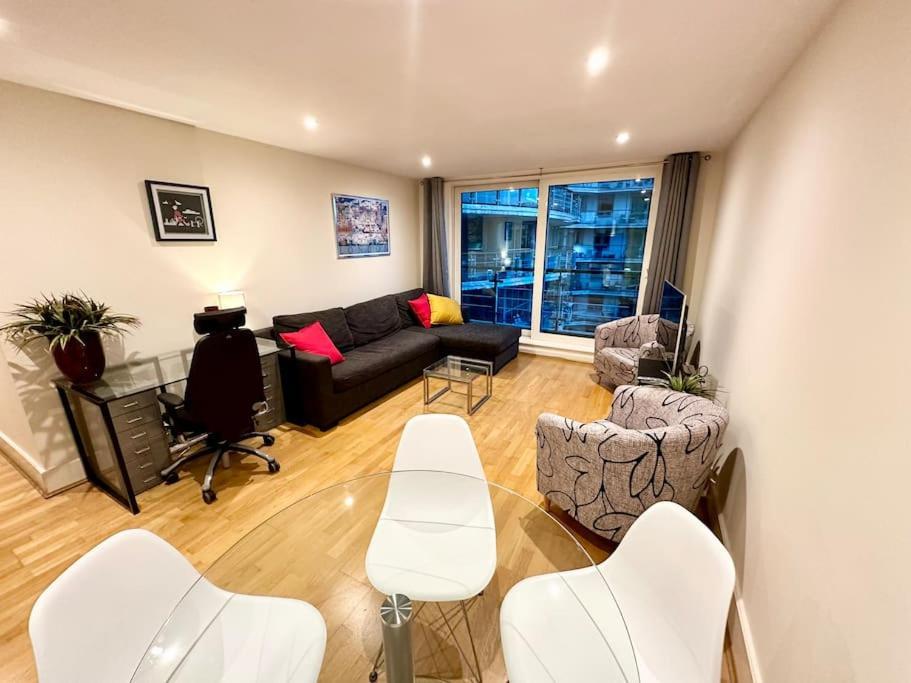 Stunning 2 Bed Thames River View - Central ロンドン エクステリア 写真